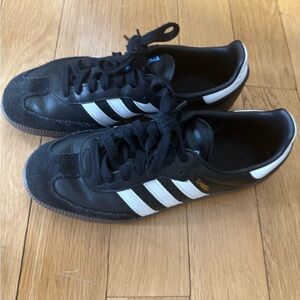Adidas Samba Sneakers